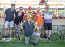 Adriana Trandafir, Carmen Tănase, Nicolai Tand și Cătălin Oprișan fac echipă cu Nea Mărin