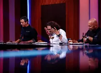 Preparat șoc pentru jurații „Chefi la cuțite”: „Ar trebui să primim spor de periculozitate!”