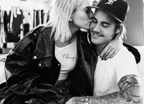 FOTO. Justin Bieber și Hailey Baldwin și-au mărit familia de Crăciun! Noul membru se numește Oscar