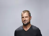 George Eads iese din serialul „MacGyver”