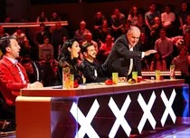 Florin Călinescu apasă vineri butonul auriu, în cea de-a opta ediție „Românii au talent”
