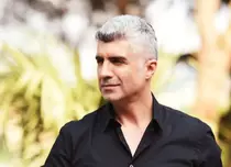Özcan Deniz are probleme în căsnicie. Ce se întâmplă în viața personală a actorului din „Mireasa din Istanbul”