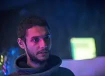 Lungmetrajul „Cap și Pajură”, cu Alex Călin și Florin Salam în distribuție, intră de vineri în cinematografe