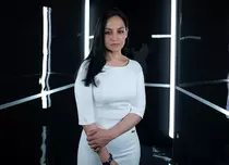 INTERVIU. Archie Panjabi despre serialul „Premisa unui dezastru”: „Scenariile m-au ținut cu sufletul la gură”