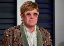 Elton John sprijină lupta cu pandemia. Ce sumă a donat în acest scop
