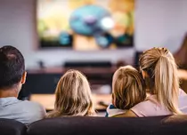 Programe tv pentru duminică, 12 aprilie