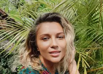 Momente grele pentru Lora și iubitul ei, în Bali. Cei doi sunt izolați. „Ne sperie că o să rămânem ai nimănui, pe întuneric, fără mâncare”