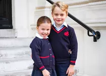 FOTO. Prințul George și Prințesa Charlotte se implică activ în acțiuni de voluntariat