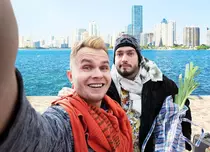Pro TV difuzează filmul românesc „Miami Bici”. Ce noutate aduce postul TV lungmetrajului cu Bromania și Codin Maticiuc