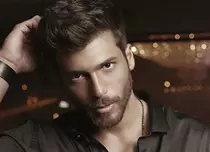 Pentru „Vanity Fair” Italia, Can Yaman a vorbit despre iubirea pentru Diletta Leotta