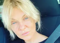 Cum a fost surprinsă Dana Nălbaru. Mesajul tăios de pe hainele fostei soliste Hi-Q