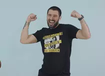 Cătălin Cazacu, umăr la umăr cu pompierii, astăzi în „CazaCU Muncă Grea”