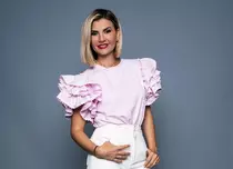 Încă un prezentator la „Vorbește lumea”. Anamaria Ionescu se alătură echipei de la Pro TV