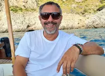 Sorin Bontea, un romantic incurabil. Ce obicei respectă în fiecare an de ziua soției sale