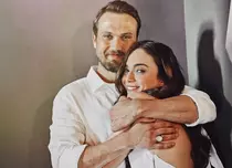Damla Sönmez și Aras Bulut İynemli, din „Legea familiei”, un nou cuplu de actori turci? Actrița a pus punctul pe i