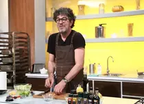 Chef Liviu Chiorpec, cunoscut de la „Chefi la cuțite”, a murit. Suferea de o boală incurabilă