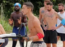 De ce Emil Rengle de la Survivor 2022 a fost la un pas să fie internat la psihiatrie. Decizia luată de părinții lui
