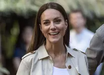 Cum a ajuns Kate Middleton să fie comparată cu Lara Croft. Imaginile uluitoare din timpul turneului regal