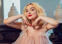 Ana Morodan, despre reality-show-ul în care a apărut topless: „Pot să difuzeze atât cât ne permite CNA-ul”