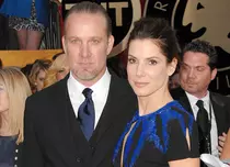 Jesse James, fostul soț al Sandrei Bullock, s-a logodit cu o actriță de filme pentru adulți. Cum arată viitoarea lui soție