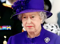 Un intrus deghizat în preot și-a petrecut noaptea la Castelul Windsor. Unde se afla Regina Elisabeta