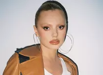 Alexandra Stan a spus în ce investește banii. Ce părere are despre operațiile estetice