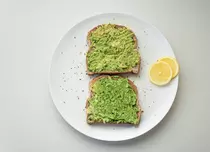 Avocado toast. Cât de bun e pentru tine?