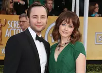 Alexis Bledel din „Povestea slujitoarei” și soțul ei, Vincent Kartheiser, divorțează după 8 ani de căsnicie