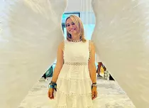 Cât costă rochia cu care Andreea Esca a făcut senzație la UNTOLD 2022