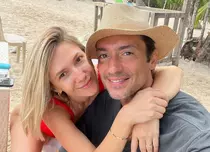 Adela Popescu și Radu Vâlcan, revedere emoționantă în Thailanda. „A meritat fiecare clipă de nesomn și oboseală”