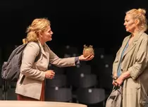 Premieră la Unteatru: „Mass”, cu  Ofelia Popii și Richard Bovnoczki