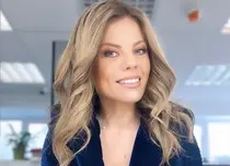 Roxana Hulpe, dincolo de pupitrul Știrilor Pro TV: „Mă stresează vizitele la medic și ora 19 seara”. EXCLUSIV