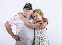 Carmen Ionescu şi Bebe Cotimanis, în distribuția noului serial românesc de la Antena 1. Cei doi actori vor forma pentru prima oară un cuplu