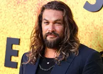 Jason Momoa, adio pătrățele din „Aquaman”! Cum arată actorul la 46 de ani: „Nu pun mâna pe greutăți dacă nu sunt plătit”