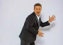 Pavel Bartoș, despre noul său proiect, „One man aproape show”. „Îmi pun sufletul pe tavă”. Când e premiera