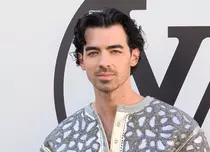 Joe Jonas iubește din nou, la doi ani de la divorțul de Sophie Turner. Cine este Tatiana Gabriela, modelul care i-a cucerit inima artistului