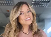 Roxana Hulpe, despre emoțiile prin care a trecut când a aflat că e însărcinată. Cum a reacționat soțul vedetei Pro TV. „I-am așezat testul în față”