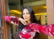 Demet Özdemir joacă într-un nou serial, alături de un alt actor iubit al Turciei. Primele imagini de la filmări