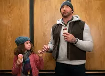 Cine va juca în continuarea filmului „My Spy”, cu Dave Bautista și Chloe Coleman