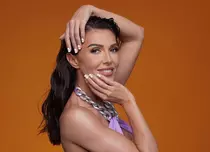 Ce preț pune Ilinca Vandici pe haine: „Eu nu consum moda, eu iubesc moda!”. EXCLUSIV