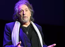 Dincolo de ecrane, tată cu normă întreagă: Al Pacino, cel mai călduros zâmbet alături de cei trei copii ai săi. Fiica cea mare i-a călcat pe urme