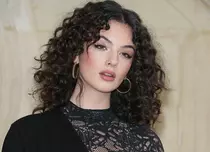 Deva Cassel, rol de excepție într-un nou serial Netflix. Fiica Monicăi Belluci este deja un nume cunoscut în lumea modei