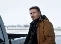 Liam Neeson preia rolul principal din faimoasa serie de parodii „The Naked Gun”. Ce actriță de renume i se alătură