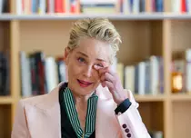 Reacția de necrezut a soțului lui Sharon Stone când medicii i-au propus mastectomia: „Atunci a terminat-o cu mine!”