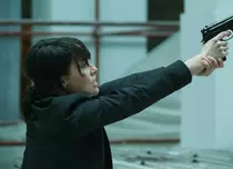 Filme la TV azi, 26 iunie: „Agentul”, „Cursa nebunilor”, „Sahara”, „Triunghiul tristeții”, „Ținta: Președintele”