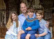 Prințesa Charlotte a împlinit 9 ani. Kate Middleton a făcut public un nou portret aniversar