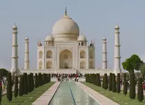 TAJ MAHAL - O SUPER STRUCTURĂ DE DEMULT ȘI SIMBOL ETERN AL DRAGOSTEI