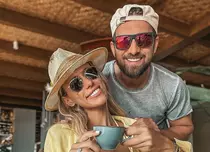 Lună de miere cu peripeții! Ce au pățit Dani Oțil și Gabriela Prisăcariu în vacanță