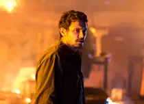 Filme la TV azi, 2 august: „Homefront: Orașul fără legi”, „Zonă de impact”, „Fantoma lui Bruce Lee”, „Acasă la Coana Mare”
