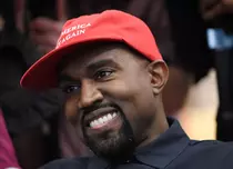 Soția lui Kanye West, apariție șocantă pe străzile din Italia. Bianca Censori a renunțat la haine